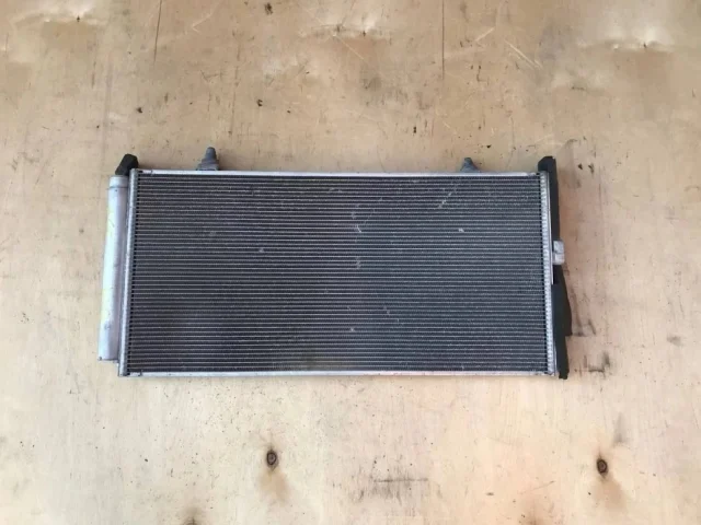 Радиатор кондиционера для Subaru Legacy BM/B14 2009-2013 на фотографиях