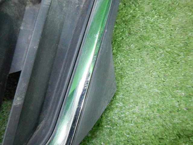 Решетка радиатора для Skoda Rapid I NH3 2012-2017 на фотографиях