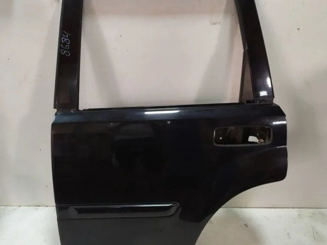 Дверь передняя правая для Nissan X-Trail T30 RU 2001-2007 на фотографиях