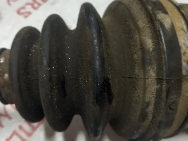 Привод передний правый для Nissan X-Trail T30 JDM 2000-2007 на фотографиях