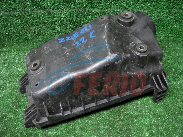 Корпус воздушного фильтра для Toyota Corolla E120/E130 Хэтчбек 2001-2007 на фотографиях