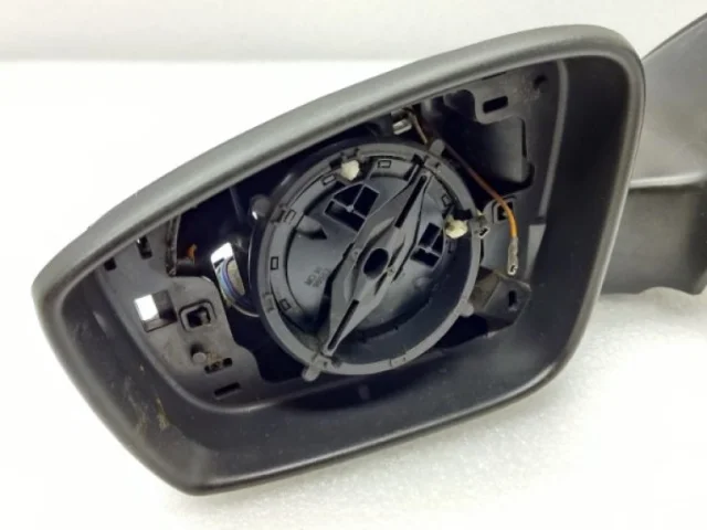 Зеркало заднего вида (в салоне) для Skoda Rapid I NH3 2012-2017 на фотографиях