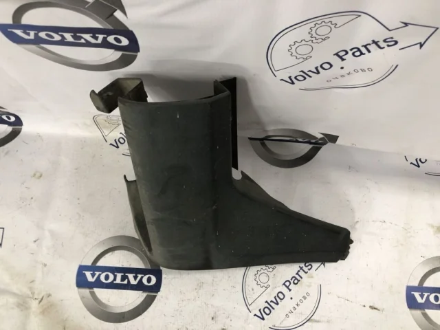 Накладка порога левая для Volvo XC70 BZ 2007-2016 на фотографиях