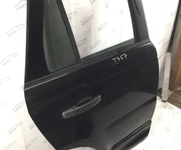 Дверь задняя правая для Land Rover Range Rover Sport L494 2013-2017 на фотографиях