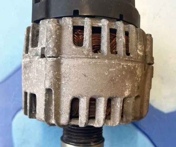 Реле топливного насоса для Skoda Rapid I NH3 2012-2017 на фотографиях