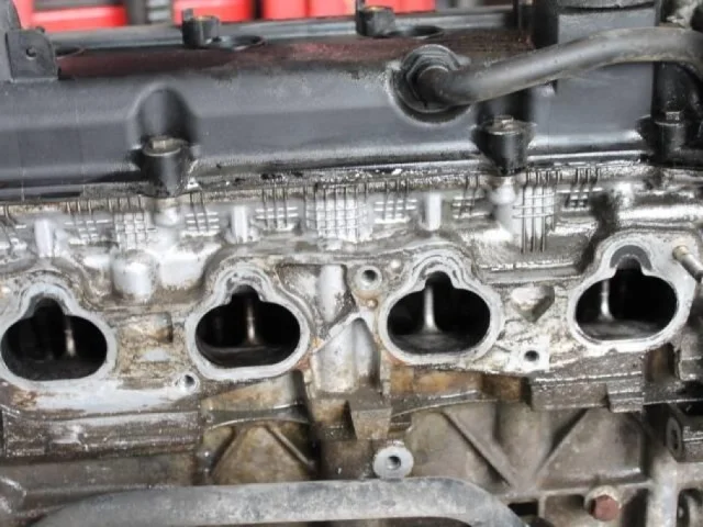 Коленвал для Nissan X-Trail T30 RU 2001-2007 на фотографиях