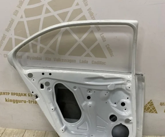 Дверь задняя левая для Skoda Rapid I rest NH3 2017-2020 на фотографиях