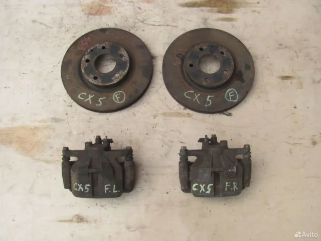 Суппорт задний правый для Mazda CX 5 KE 2011-2017 на фотографиях