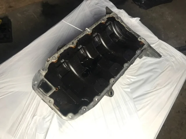 Поддон картера для Opel Zafira B 2005-2015 на фотографиях