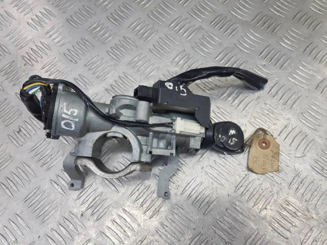 Замок зажигания для Suzuki Grand Vitara 2005-2014 на фотографиях