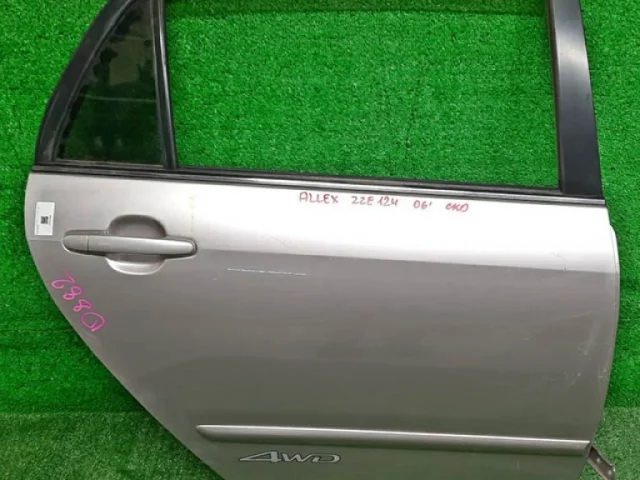 Дверь задняя правая для Toyota Corolla E120/E130 Седан 2000-2007 на фотографиях