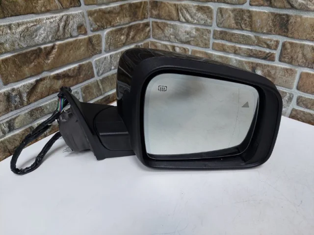 Двери для Jeep Grand Cherokee 4 WK2 rest 2013-2018 на фотографиях