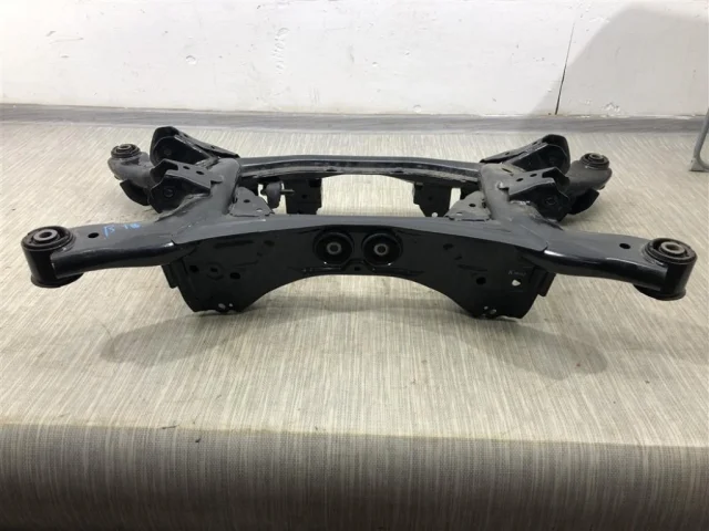 Задний мост для Subaru Legacy BN 2017+ на фотографиях