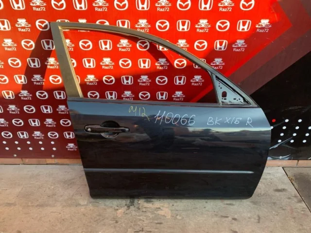 Дверь передняя правая для Mazda 3 BK Хэтчбек 2003-2009 на фотографиях