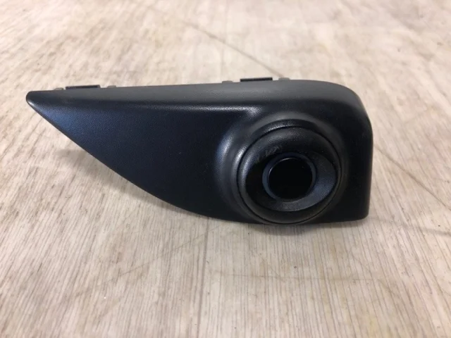 Парктроник передний для Mitsubishi Outlander III 3 rest GF0W 2018-2022 на фотографиях