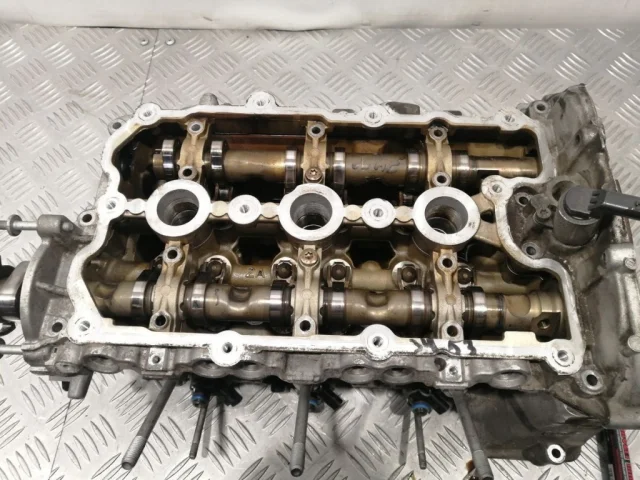 ГБЦ для Porsche Cayenne 958 2010-2014 на фотографиях