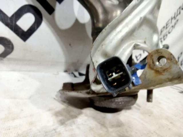 Выпускной коллектор для Toyota RAV4 XA30 2005-2012 на фотографиях