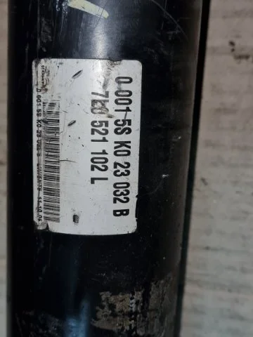 Карданный вал задний для Volkswagen Touareg I (7L) 2002-2010 на фотографиях