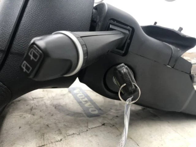 Подрулевой переключатель для Volvo XC90 I C 2002-2014 на фотографиях