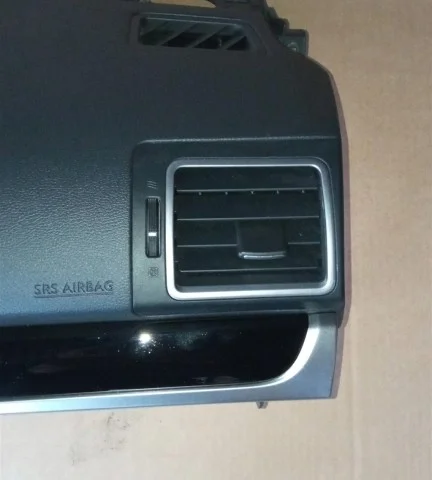 Подушка безопасности пассажира для Subaru Forester SJ 2013-2016 на фотографиях