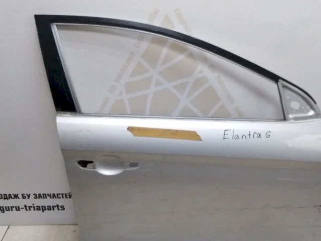 Дверь передняя правая для Hyundai Elantra AD 2015-2019 на фотографиях