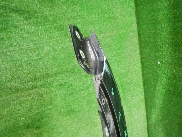 Крыло левое для Volkswagen Touareg I (7L) 2002-2010 на фотографиях