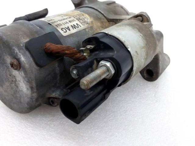 Стартер для Audi Q7 4L 2005-2015 на фотографиях