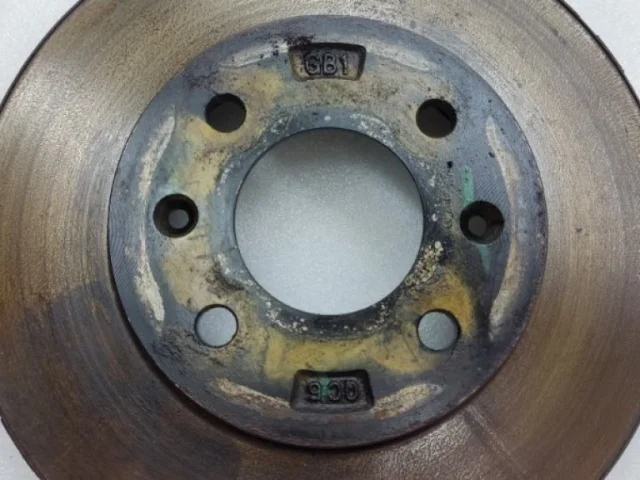 Диски тормозные передние (комплект) для Hyundai Solaris 2 (2017-2022) на фотографиях