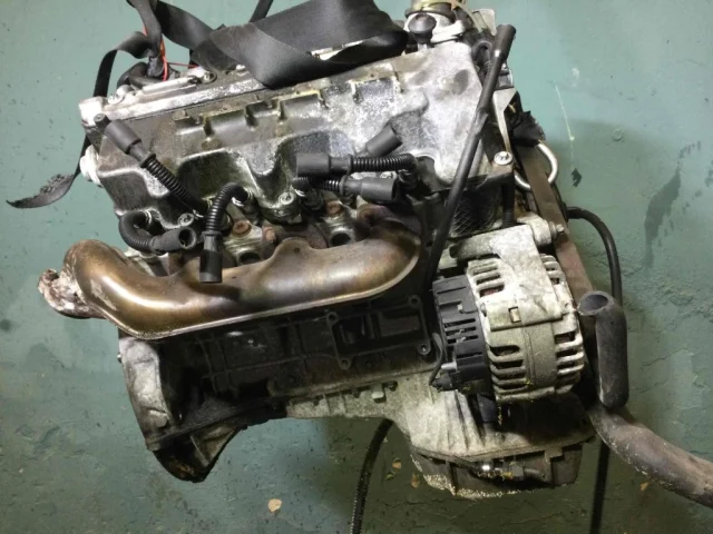 Двигатель без навесного для Mercedes-Benz CLK class C208 1997-2002 на фотографиях
