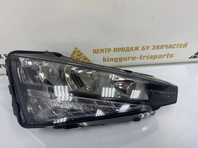 Фара ксенон левая для Skoda Rapid II 2020+ на фотографиях