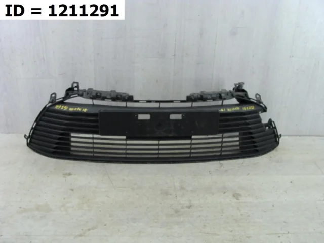 Решетка радиатора для Toyota Corolla E210 Седан (RU) 2019+ на фотографиях