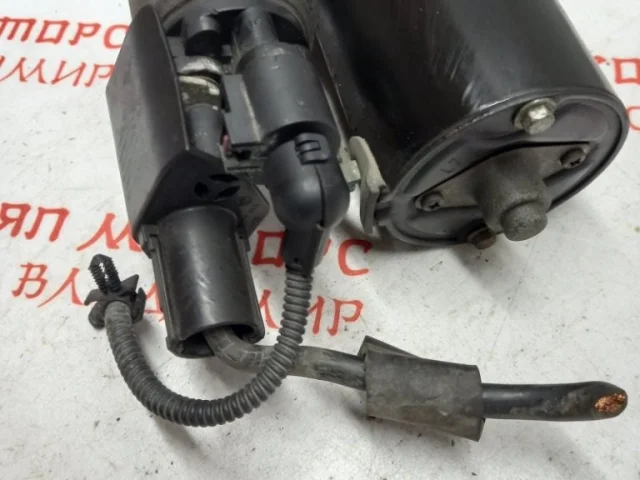 Стартер для Volkswagen Golf VI (5K) 2008-2012 на фотографиях