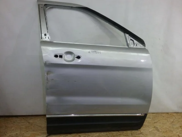 Дверь передняя правая для Ford Explorer U502 rest 2014-2019 на фотографиях