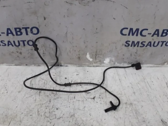 Датчик ABS задний правый для Mercedes-Benz E class W211 2002-2009 на фотографиях