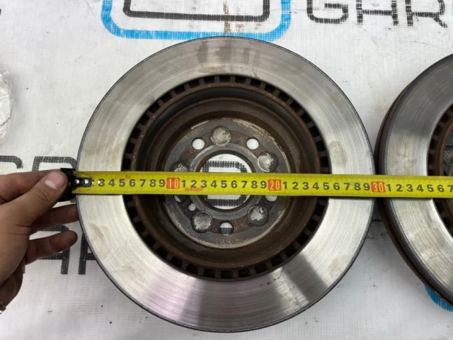 Диски тормозные передние (комплект) для Mercedes-Benz E class W211 2002-2009 на фотографиях