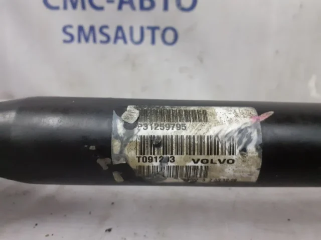 Привод передний правый для Volvo C30 MK 2006-2013 на фотографиях