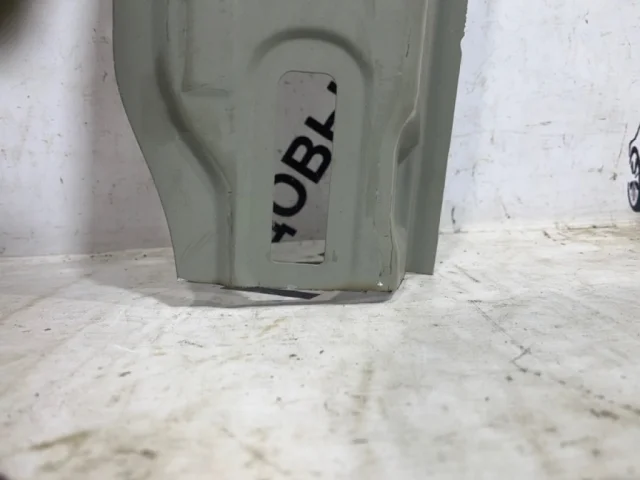 Заднее левое крыло для Skoda Rapid II 2020+ на фотографиях