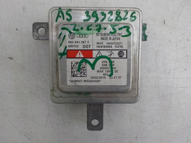 Блок розжига ксенона для Volkswagen Touareg II (7P5) Rest 2014-2018 на фотографиях