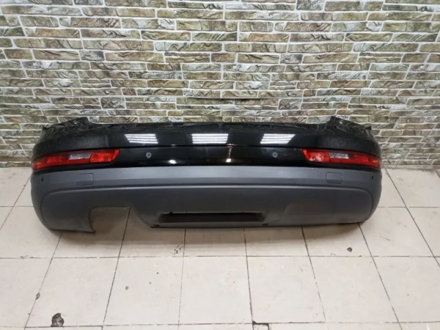Бампер задний для Audi Q3 8U 2011-2019 на фотографиях