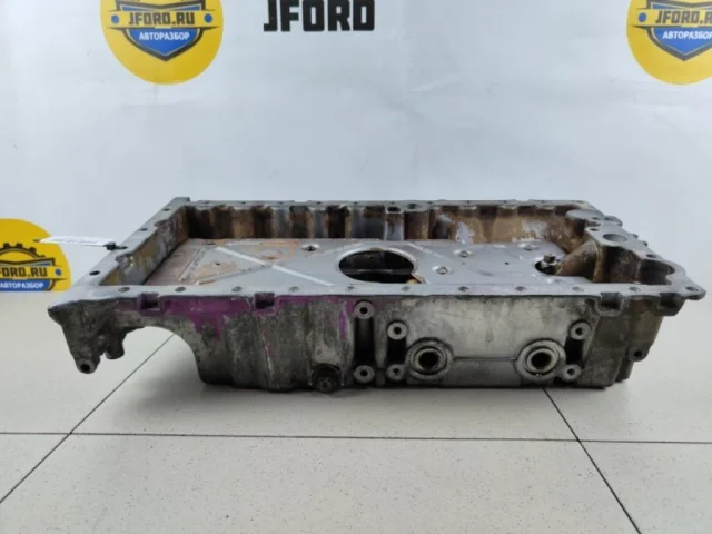 Поддон картера для Volvo C30 MK 2006-2013 на фотографиях