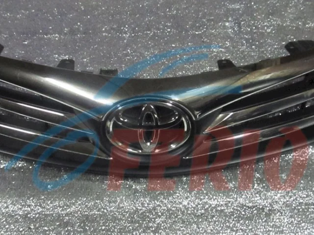Решетка радиатора для Toyota Corolla E160/E180 Седан (RU) 2012-2016 на фотографиях