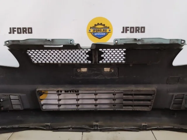 Бампер передний для Suzuki Swift Хэтчбек 5-d 2010-2015 на фотографиях