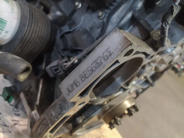 Двигатель без навесного для Ford Kuga CBS 2013-2016 на фотографиях