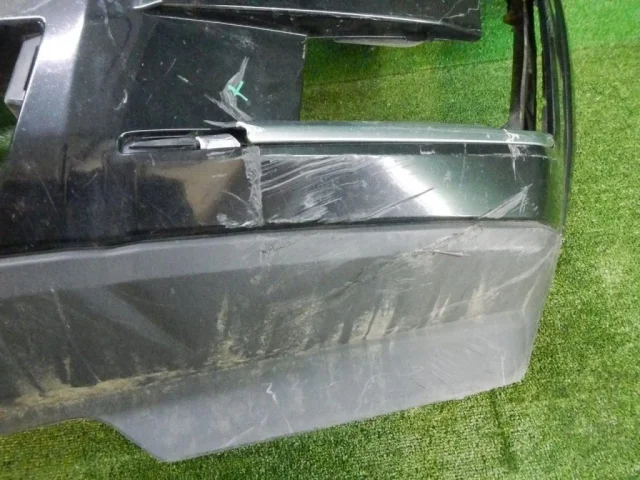 Бампер передний для Cadillac Escalade 4 2013-2020 на фотографиях