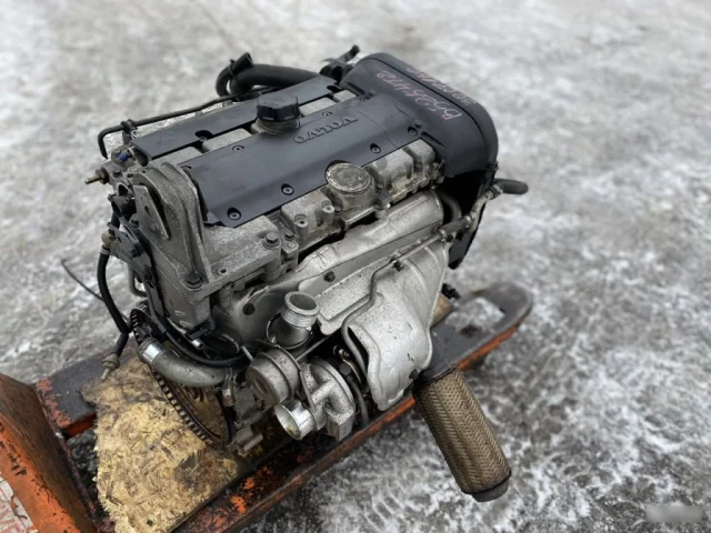 Продажа двигателя B5254T2