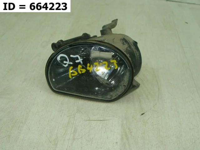 Противотуманка (ПТФ) передняя левая для Audi Q7 4L 2005-2015 на фотографиях