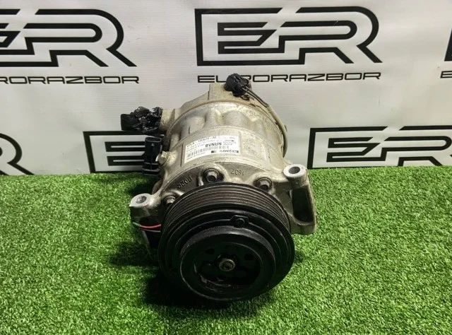 Компрессор кондиционера для Land Rover Range Rover L405 2012-2017 на фотографиях