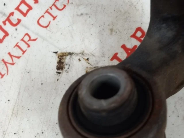 Рычаг задний левый нижний для Suzuki Grand Vitara 2005-2014 на фотографиях