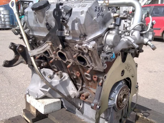 Продажа двигателя 6G75