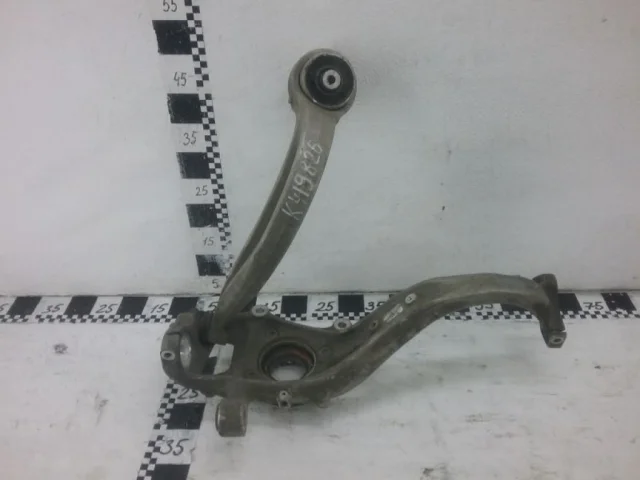 Кулак поворотный левый для Audi Q7 4M 2015+ на фотографиях